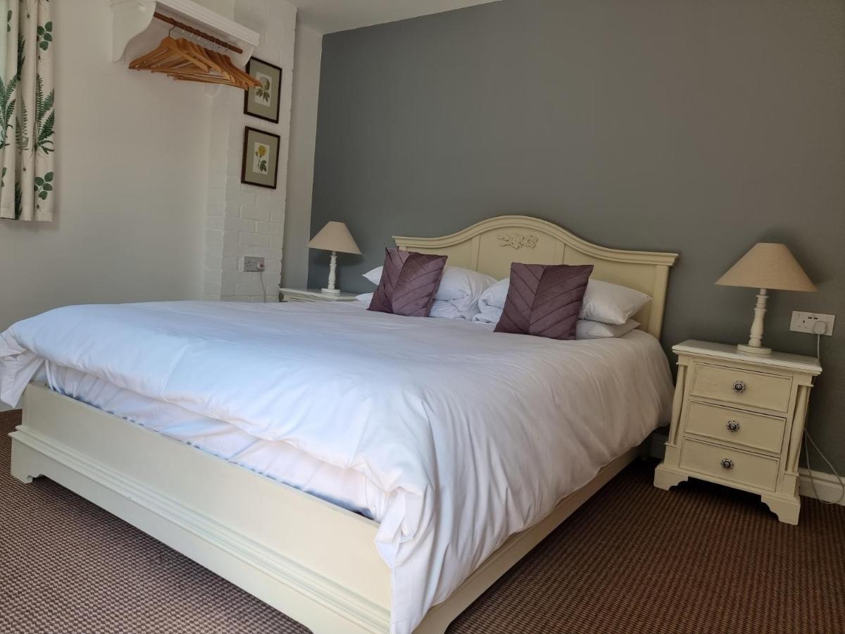 Bed and Breakfast The Boathouse à Stratford-upon-Avon Extérieur photo